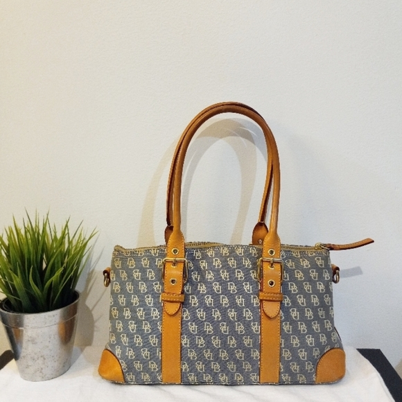 Dooney & Bourke bag - Picture 4 of 15